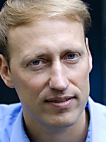 Jan Oliver Schroeder