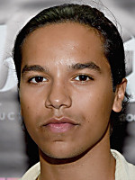 Tyler Dean Flores