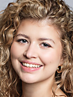 Sandra Naum