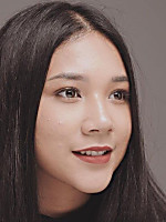 Agnes Naomi