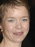 Anna Maxwell Martin