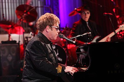 Elton John - In Concert