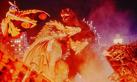 Godzilla, Mothra i król Gidorah atakują