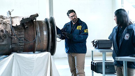 Katastrofa w przestworzach: Tragiczny lot czarterowy (1)