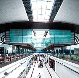 Megalotnisko w Dubaju: Kolekcja milionów dolarów (1)