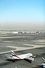 Megalotnisko w Dubaju (10)