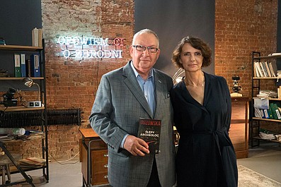 Opowiem ci o zbrodni: Wojciech Chmielarz - "Portret kobiety nad brzegiem morza" (2)