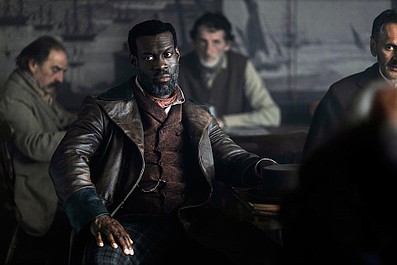 Panna Scarlet 6: Wiosna na Trafalgar Square (2)