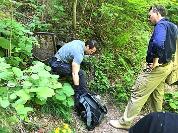 Polowanie na Hitlera 3: Kryjówka (2)