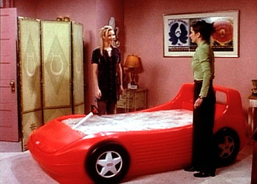 Przyjaciele: The One Where Monica Gets A Roommate (1)