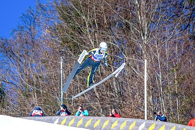 Skoki narciarskie kobiet: Zawody Pucharu Świata w Falun