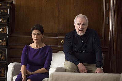 Sukcesja: Shit Show at the Fuck Factory (2)