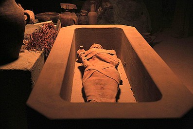 Tajemnice mumii: Zabójstwo króla (1)