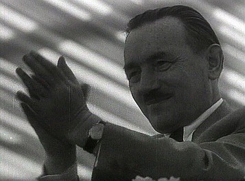 Towarzysze sekretarze oraz inni dygnitarze: Józef Cyrankiewicz. Wieczny premier albo sztuka przetrwania (2)