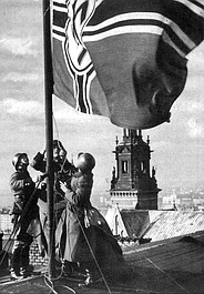 Ukryty front. Akcje specjalne AK (1)