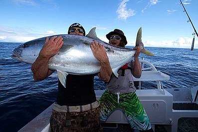 Wielka wściekła ryba: Samotnie na Waihi (6)