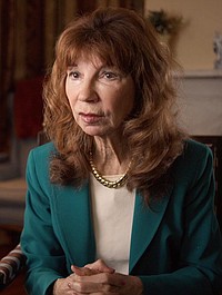 Zabójczyni o wielu twarzach (2)