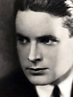 Lloyd Hughes