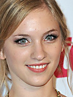 Amanda Bauer