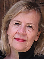 Kirsten Esch