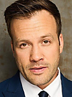 Dominic Leeder