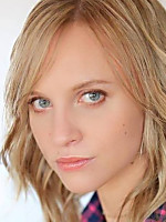 Kelly Tucci