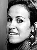 Jessica Earnshaw