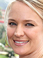 Sharon Case