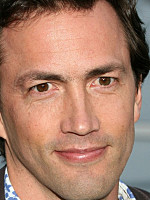 Andrew Shue