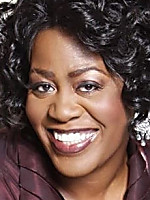Chandra Currelley-Young