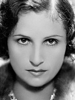 Nora Gregor