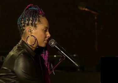 Alicia Keys plays Baloise Session