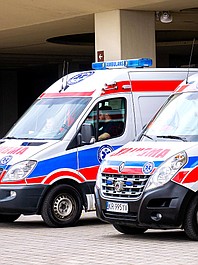 Ambulans (2)