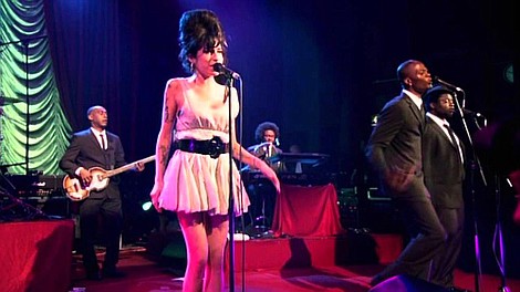 Amy Winehouse: "I Told You I Was Trouble". Live from London