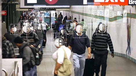 Big data: Świat pod kontrolą: Zdalnie sterowana broń (2)