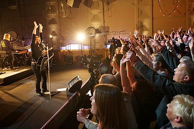 Bon Jovi - In Concert