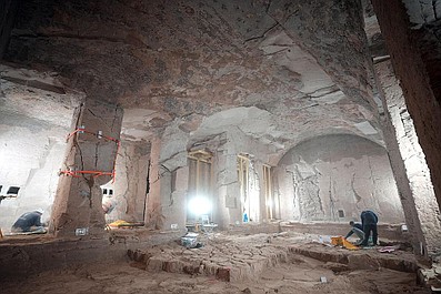 Dolina Królów: odnalezienie tajemniczego grobowca (1)