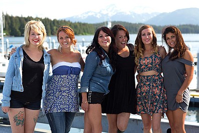 Dziewczyny do wzięcia (1/6)