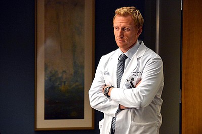 Grey's Anatomy: Chirurdzy 10: I Bet It Stung (3)