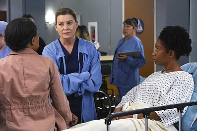 Grey's Anatomy: Chirurdzy 16: Daj choć trochę (18)