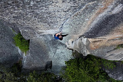 Igranie ze śmiercią: Wspinaczka w Yosemite (4)