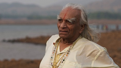 Iyengar: człowiek, joga i droga ucznia