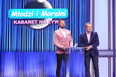 Kabaret na żywo. Młodzi i Moralni. Nad mętną rzeką (156)