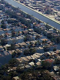 Katrina: Wyścig z czasem: Widmo huraganu (1)