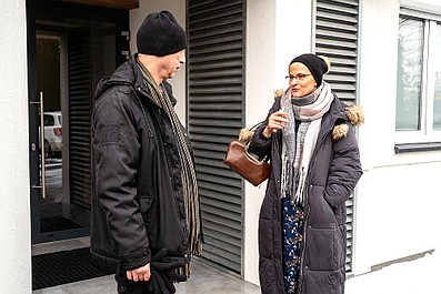 Kochane pieniądze: Na kocią łapę (6)