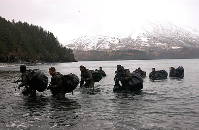 Komandosi Navy Seals: Na terytorium nieprzyjaciela (2)