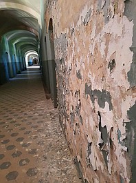 Konstrukcje widmo 2: Podwodne więzienie (10)