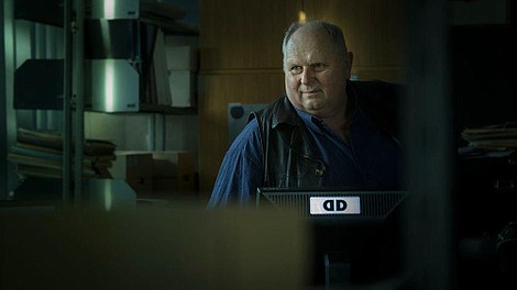 Kruk. Szepty słychać po zmroku (1)