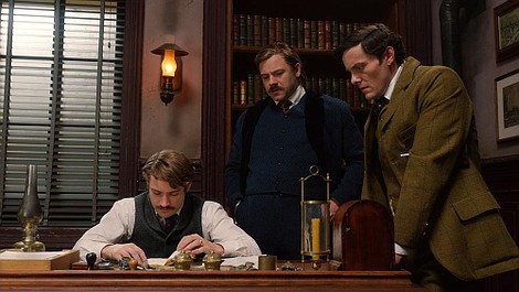 Kuba Rozpruwacz: krwawe szpalty: Skórzany fartuch (2)