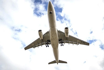 Lotnisko w Melbourne 24/7: Pod presją (1)